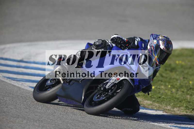 /Archiv-2024/01 26.-28.01.2024 Moto Center Thun Jerez/Gruppe gruen-green/121